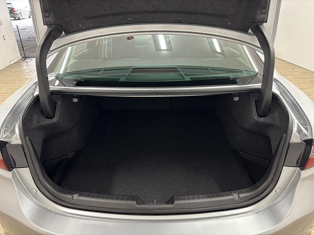 ＭＡＺＤＡ６セダン ２０Ｓ　純正８．８型ナビ／バックカメラ／Ｂｌｕｅｔｏｏｔｈ／アイドリングストップ／クリアランスソナー／追従クルコン／ＢＳＭ／ＥＴＣ／ＬＥＤ／スマートキー／オートエアコン／オートライト／純正１７インチアルミ（62枚目）