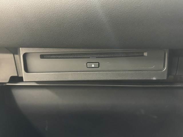 ヴォクシー ハイブリッドＳ－Ｚ　純正１０．５インチナビ／地デジ／バックカメラ／前後席シートヒーター／ＣＤ・ＤＶＤ／パワーゲート／ハーフレザー／レーダークルコン／ＡＣ電源／ＬＥＤヘッドライト／オートハイビーム／ＥＴＣ（9枚目）