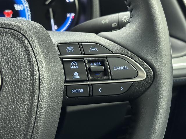 ヴォクシー ハイブリッドＳ－Ｚ　純正１０．５インチナビ／地デジ／バックカメラ／前後席シートヒーター／ＣＤ・ＤＶＤ／パワーゲート／ハーフレザー／レーダークルコン／ＡＣ電源／ＬＥＤヘッドライト／オートハイビーム／ＥＴＣ（33枚目）