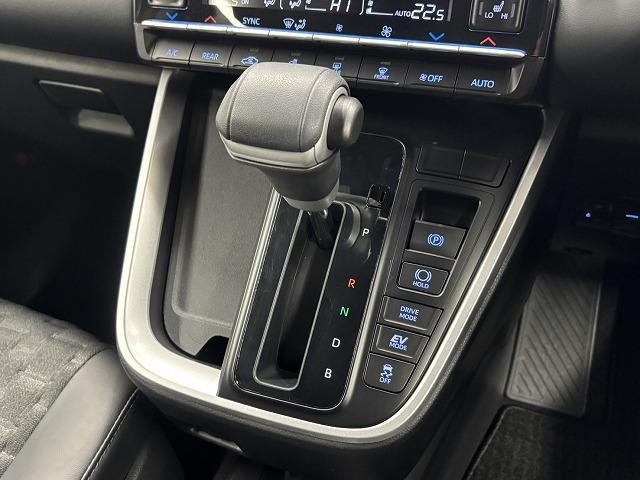 ヴォクシー ハイブリッドＳ－Ｚ　純正１０．５インチナビ／地デジ／バックカメラ／前後席シートヒーター／ＣＤ・ＤＶＤ／パワーゲート／ハーフレザー／レーダークルコン／ＡＣ電源／ＬＥＤヘッドライト／オートハイビーム／ＥＴＣ（36枚目）