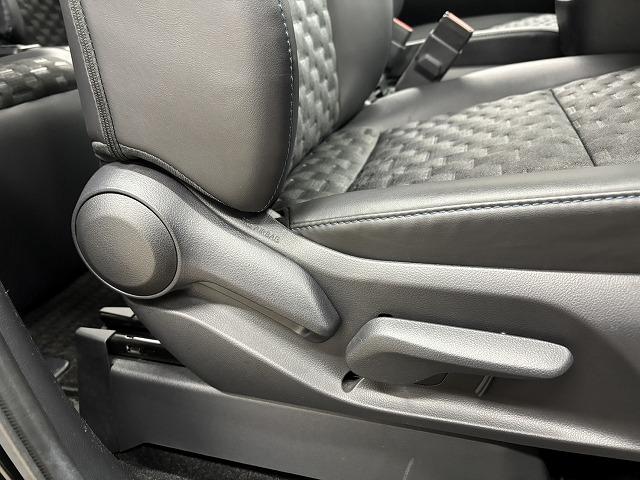 ヴォクシー ハイブリッドＳ－Ｚ　純正１０．５インチナビ／地デジ／バックカメラ／前後席シートヒーター／ＣＤ・ＤＶＤ／パワーゲート／ハーフレザー／レーダークルコン／ＡＣ電源／ＬＥＤヘッドライト／オートハイビーム／ＥＴＣ（51枚目）