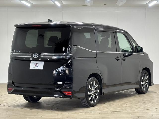 ヴォクシー ハイブリッドＳ－Ｚ　純正１０．５インチナビ／地デジ／バックカメラ／前後席シートヒーター／ＣＤ・ＤＶＤ／パワーゲート／ハーフレザー／レーダークルコン／ＡＣ電源／ＬＥＤヘッドライト／オートハイビーム／ＥＴＣ（67枚目）