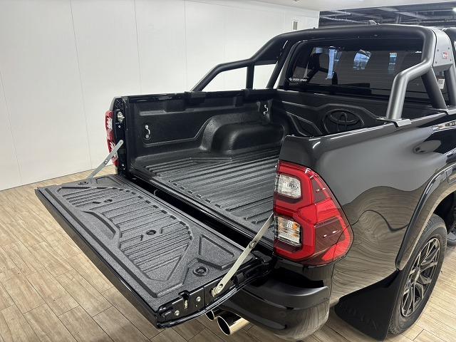ハイラックス Ｚ“ＧＲ　ＳＰＯＲＴ”　ワンオーナー／ＧＲスポーツバー／ドレスアップマフラー／純正ナビ／全方位カメラ／寒冷地／レーンキープアシスト／ダウンヒルアシスト／リアデフロック／クリアランスソナー／ハーフレザー／パワーシート（27枚目）