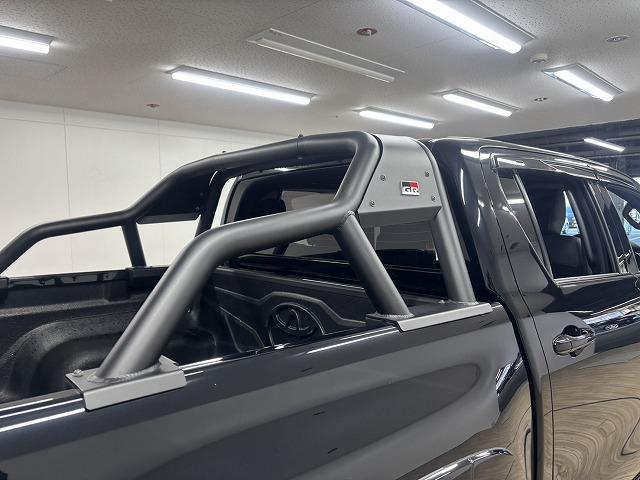 ハイラックス Ｚ“ＧＲ　ＳＰＯＲＴ”　ワンオーナー／ＧＲスポーツバー／ドレスアップマフラー／純正ナビ／全方位カメラ／寒冷地／レーンキープアシスト／ダウンヒルアシスト／リアデフロック／クリアランスソナー／ハーフレザー／パワーシート（29枚目）