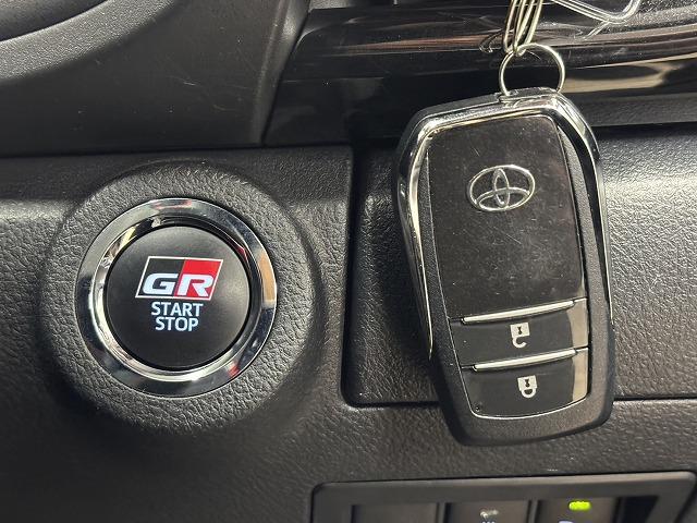 ハイラックス Ｚ“ＧＲ　ＳＰＯＲＴ”　ワンオーナー／ＧＲスポーツバー／ドレスアップマフラー／純正ナビ／全方位カメラ／寒冷地／レーンキープアシスト／ダウンヒルアシスト／リアデフロック／クリアランスソナー／ハーフレザー／パワーシート（38枚目）