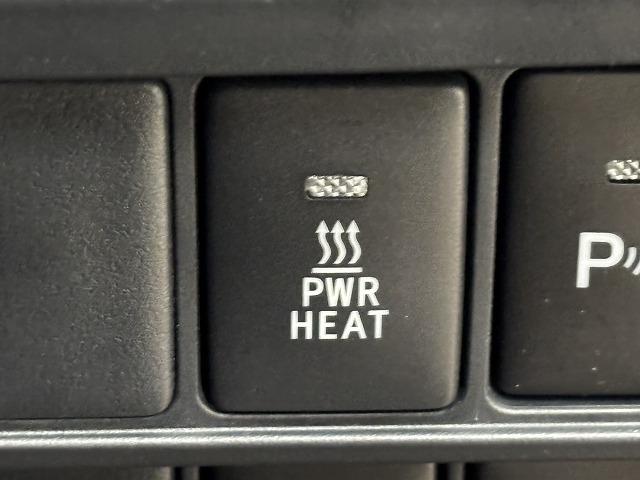 ハイラックス Ｚ“ＧＲ　ＳＰＯＲＴ”　ワンオーナー／ＧＲスポーツバー／ドレスアップマフラー／純正ナビ／全方位カメラ／寒冷地／レーンキープアシスト／ダウンヒルアシスト／リアデフロック／クリアランスソナー／ハーフレザー／パワーシート（39枚目）