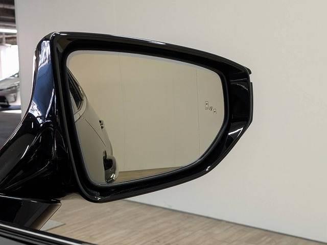 ＵＸ ＵＸ２５０ｈ　Ｆスポーツ　赤革シート／純正１０．３型ナビ地デジ／バックカメラ／ＥＮＫＥＩ１８インチＡＷ／追従クルコン／ＢＳＭ／パワーシート／シートヒーター／電動リアゲート／ＬＥＤヘッドライト／ＥＴＣ／オートハイビーム（8枚目）