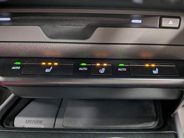 ＵＸ ＵＸ２５０ｈ　Ｆスポーツ　赤革シート／純正１０．３型ナビ地デジ／バックカメラ／ＥＮＫＥＩ１８インチＡＷ／追従クルコン／ＢＳＭ／パワーシート／シートヒーター／電動リアゲート／ＬＥＤヘッドライト／ＥＴＣ／オートハイビーム（9枚目）