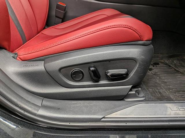 ＵＸ ＵＸ２５０ｈ　Ｆスポーツ　赤革シート／純正１０．３型ナビ地デジ／バックカメラ／ＥＮＫＥＩ１８インチＡＷ／追従クルコン／ＢＳＭ／パワーシート／シートヒーター／電動リアゲート／ＬＥＤヘッドライト／ＥＴＣ／オートハイビーム（26枚目）