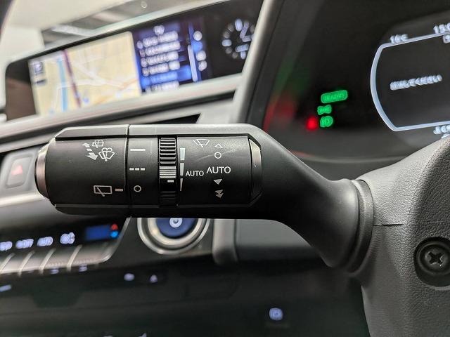 ＵＸ ＵＸ２５０ｈ　Ｆスポーツ　赤革シート／純正１０．３型ナビ地デジ／バックカメラ／ＥＮＫＥＩ１８インチＡＷ／追従クルコン／ＢＳＭ／パワーシート／シートヒーター／電動リアゲート／ＬＥＤヘッドライト／ＥＴＣ／オートハイビーム（46枚目）