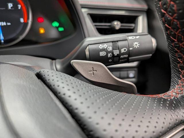 ＵＸ ＵＸ２５０ｈ　Ｆスポーツ　赤革シート／純正１０．３型ナビ地デジ／バックカメラ／ＥＮＫＥＩ１８インチＡＷ／追従クルコン／ＢＳＭ／パワーシート／シートヒーター／電動リアゲート／ＬＥＤヘッドライト／ＥＴＣ／オートハイビーム（48枚目）