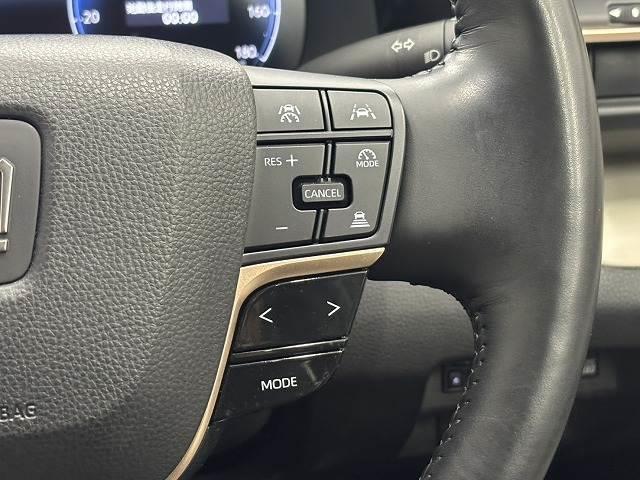 クラウンクロスオーバー Ｇアドバンスド・レザーパッケージ　純正１２．３型ナビ地デジ／全周囲／革シート／シートベンチレーション／パワーシート／ＢＳＭ／追従クルコン／電動リアゲート／オートハイビーム／ＬＥＤヘッドライト／ＥＴＣ／スマートキー（7枚目）