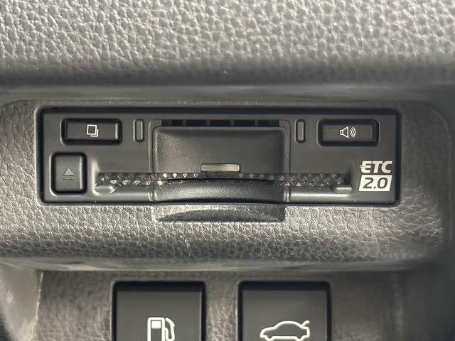 クラウンクロスオーバー Ｇアドバンスド・レザーパッケージ　純正１２．３型ナビ地デジ／全周囲／革シート／シートベンチレーション／パワーシート／ＢＳＭ／追従クルコン／電動リアゲート／オートハイビーム／ＬＥＤヘッドライト／ＥＴＣ／スマートキー（12枚目）