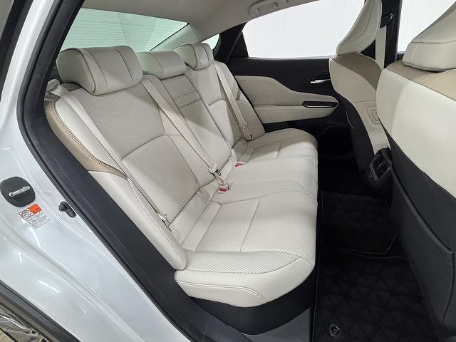 クラウンクロスオーバー Ｇアドバンスド・レザーパッケージ　純正１２．３型ナビ地デジ／全周囲／革シート／シートベンチレーション／パワーシート／ＢＳＭ／追従クルコン／電動リアゲート／オートハイビーム／ＬＥＤヘッドライト／ＥＴＣ／スマートキー（41枚目）