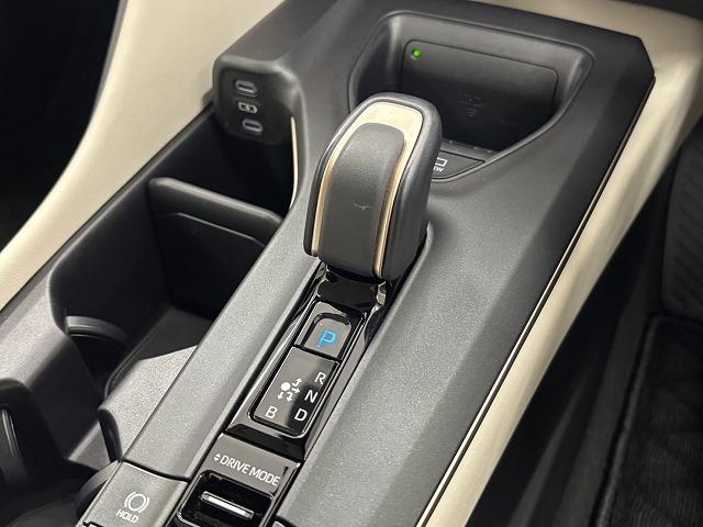 クラウンクロスオーバー Ｇアドバンスド・レザーパッケージ　純正１２．３型ナビ地デジ／全周囲／革シート／シートベンチレーション／パワーシート／ＢＳＭ／追従クルコン／電動リアゲート／オートハイビーム／ＬＥＤヘッドライト／ＥＴＣ／スマートキー（54枚目）