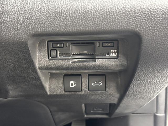 クラウンクロスオーバー Ｇアドバンスド・レザーパッケージ　純正１２．３型ナビ地デジ／全周囲／革シート／シートベンチレーション／パワーシート／ＢＳＭ／追従クルコン／電動リアゲート／オートハイビーム／ＬＥＤヘッドライト／ＥＴＣ／スマートキー（56枚目）