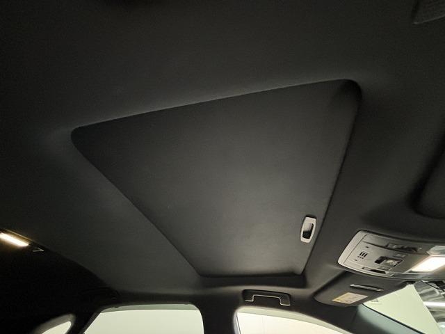 お問い合わせは０１２０−７０−４０９２まで。専門店だからこその知識・経験豊富な、熟練したスタッフ達が、お客様に適した一台をご案内致します。