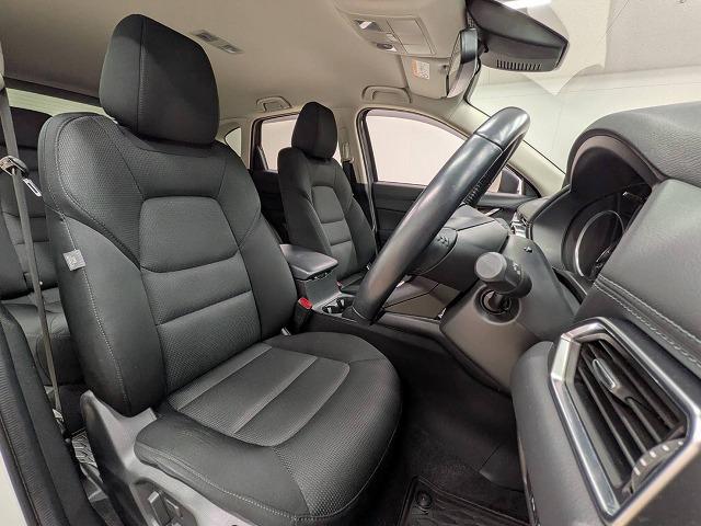 お問い合わせは０１２０−７０−４０９２まで。専門店だからこその知識・経験豊富な、熟練したスタッフ達が、お客様に適した一台をご案内致します。