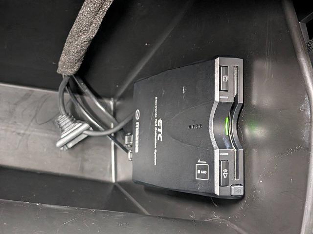 お問い合わせは０１２０−７０−４０９２まで。専門店だからこその知識・経験豊富な、熟練したスタッフ達が、お客様に適した一台をご案内致します。