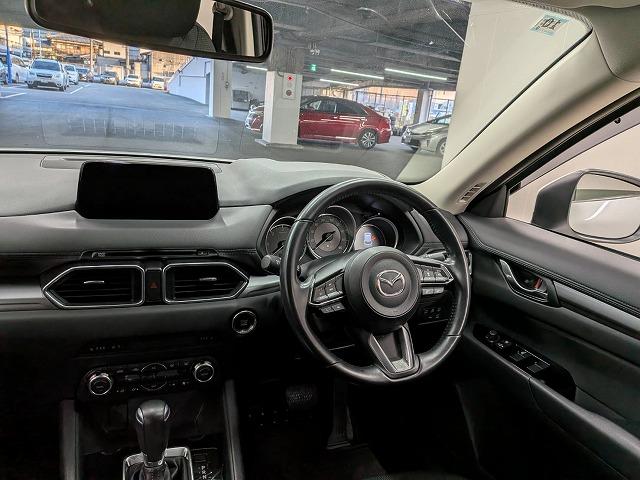 お問い合わせは０１２０−７０−４０９２まで。専門店だからこその知識・経験豊富な、熟練したスタッフ達が、お客様に適した一台をご案内致します。