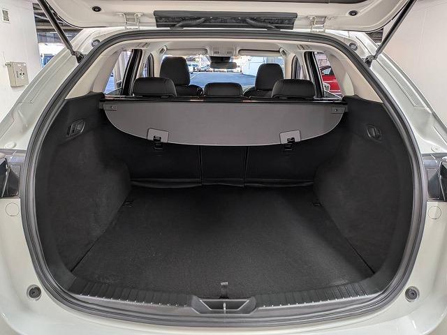 お問い合わせは０１２０−７０−４０９２まで。専門店だからこその知識・経験豊富な、熟練したスタッフ達が、お客様に適した一台をご案内致します。