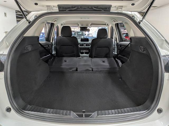 お問い合わせは０１２０−７０−４０９２まで。専門店だからこその知識・経験豊富な、熟練したスタッフ達が、お客様に適した一台をご案内致します。