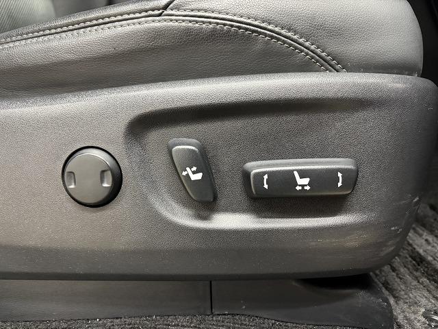 ランドクルーザープラド ＴＸ　Ｌパッケージ・ブラックエディション　特別仕様車／黒革／シートベンチレーション／パワーシート／純正９インチナビ／全方位カメラ／レーダークルコン／レーンキープアシスト／ＬＥＤヘッドライト／オートハイビーム／クリアランスソナー（34枚目）