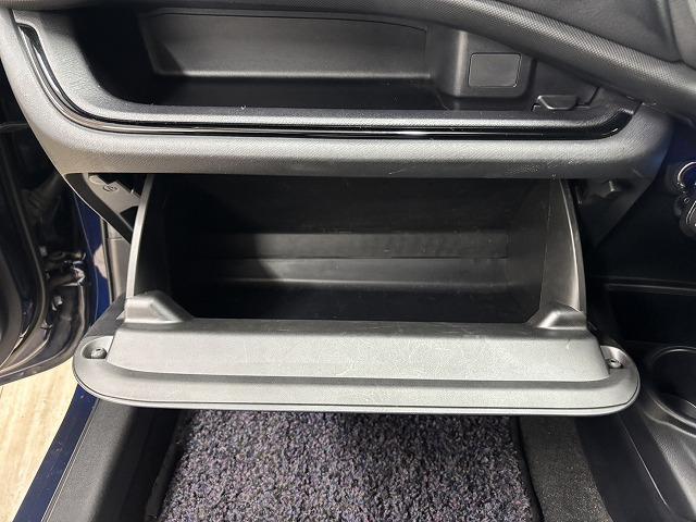 アクア Ｓスタイルブラック　ワンオーナー／衝突軽減ブレーキ／レーンキープアシスト／オートハイビーム／純正ナビ／バックカメラ／地デジ／オートライト／オートエアコン／スマートキー（36枚目）