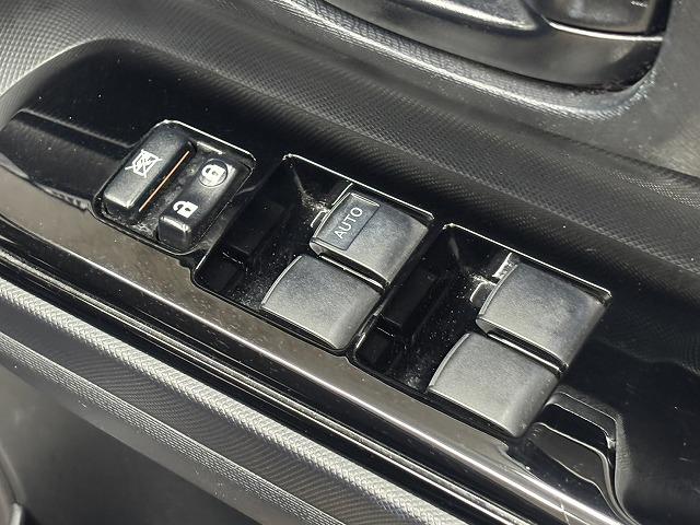 アクア Ｓスタイルブラック　ワンオーナー／衝突軽減ブレーキ／レーンキープアシスト／オートハイビーム／純正ナビ／バックカメラ／地デジ／オートライト／オートエアコン／スマートキー（39枚目）