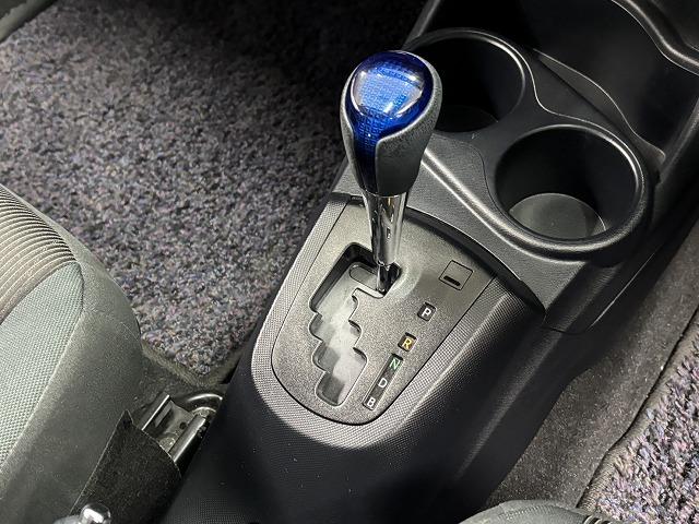 アクア Ｓスタイルブラック　ワンオーナー／衝突軽減ブレーキ／レーンキープアシスト／オートハイビーム／純正ナビ／バックカメラ／地デジ／オートライト／オートエアコン／スマートキー（53枚目）