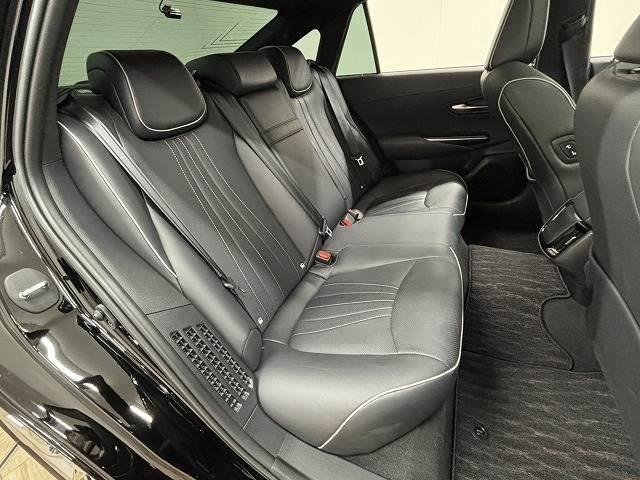 クラウンハイブリッド ＲＳアドバンス　サンルーフ／黒革／純正８型ナビ／全周囲／デジタルインナーミラー／追従クルコン／ＢＳＭ／パワーシート／シートヒーター／パーキングアシスト／オートハイビーム／ＬＥＤヘッドライト／ＥＴＣ／スマートキー（6枚目）