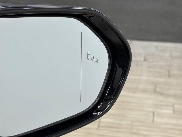 クラウンハイブリッド ＲＳアドバンス　サンルーフ／黒革／純正８型ナビ／全周囲／デジタルインナーミラー／追従クルコン／ＢＳＭ／パワーシート／シートヒーター／パーキングアシスト／オートハイビーム／ＬＥＤヘッドライト／ＥＴＣ／スマートキー（10枚目）