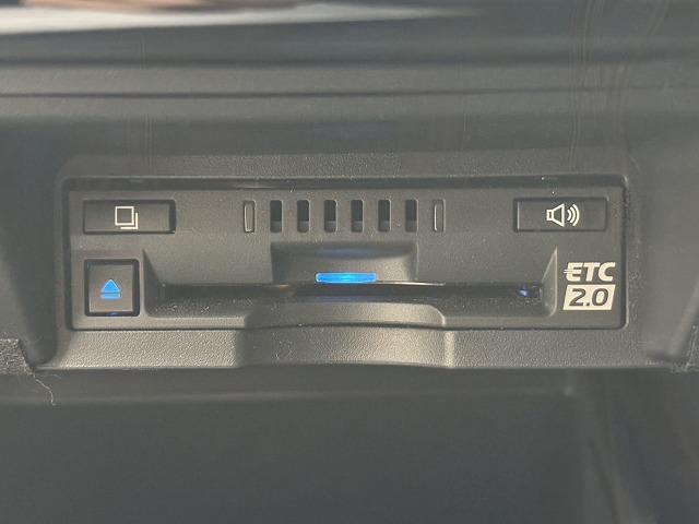 クラウンハイブリッド ＲＳアドバンス　サンルーフ／黒革／純正８型ナビ／全周囲／デジタルインナーミラー／追従クルコン／ＢＳＭ／パワーシート／シートヒーター／パーキングアシスト／オートハイビーム／ＬＥＤヘッドライト／ＥＴＣ／スマートキー（38枚目）