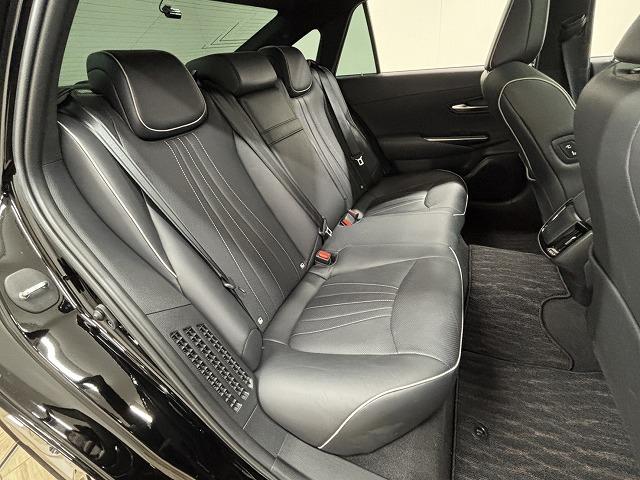 クラウンハイブリッド ＲＳアドバンス　サンルーフ／黒革／純正８型ナビ／全周囲／デジタルインナーミラー／追従クルコン／ＢＳＭ／パワーシート／シートヒーター／パーキングアシスト／オートハイビーム／ＬＥＤヘッドライト／ＥＴＣ／スマートキー（45枚目）