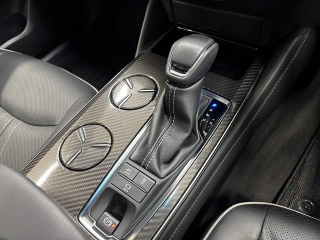 クラウンハイブリッド ＲＳアドバンス　サンルーフ／黒革／純正８型ナビ／全周囲／デジタルインナーミラー／追従クルコン／ＢＳＭ／パワーシート／シートヒーター／パーキングアシスト／オートハイビーム／ＬＥＤヘッドライト／ＥＴＣ／スマートキー（58枚目）