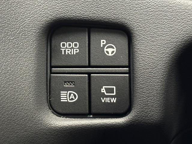 クラウンハイブリッド ＲＳアドバンス　サンルーフ／黒革／純正８型ナビ／全周囲／デジタルインナーミラー／追従クルコン／ＢＳＭ／パワーシート／シートヒーター／パーキングアシスト／オートハイビーム／ＬＥＤヘッドライト／ＥＴＣ／スマートキー（60枚目）