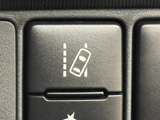 アクア Ｓスタイルブラック　後期／ワンオーナー／純正ナビ／地デジ／バックカメラ／衝突軽減ブレーキ／レーンキープアシスト／オートハイビーム／ＥＴＣ／スマートキー／プッシュスタート（8枚目）