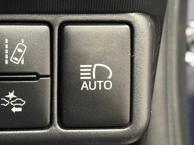 アクア Ｓスタイルブラック　後期／ワンオーナー／純正ナビ／地デジ／バックカメラ／衝突軽減ブレーキ／レーンキープアシスト／オートハイビーム／ＥＴＣ／スマートキー／プッシュスタート（9枚目）