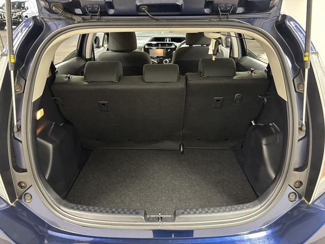 アクア Ｓスタイルブラック　後期／ワンオーナー／純正ナビ／地デジ／バックカメラ／衝突軽減ブレーキ／レーンキープアシスト／オートハイビーム／ＥＴＣ／スマートキー／プッシュスタート（65枚目）