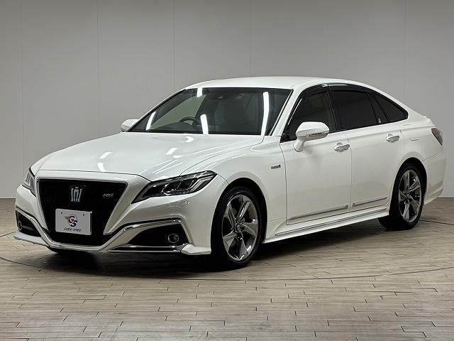 クラウンハイブリッド ＲＳ　Ａｄｖａｎｃｅ　黒革シート／純正８インチナビ／地デジ／バックカメラ／レーダークルコン／レーンキープアシスト／デジタルインナーミラー／オートハイビーム／ＬＥＤヘッドライト／ＢＳＭ／ＥＴＣ／パワーシート（15枚目）