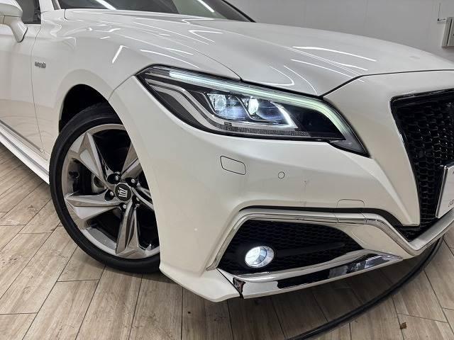 クラウンハイブリッド ＲＳ　Ａｄｖａｎｃｅ　黒革シート／純正８インチナビ／地デジ／バックカメラ／レーダークルコン／レーンキープアシスト／デジタルインナーミラー／オートハイビーム／ＬＥＤヘッドライト／ＢＳＭ／ＥＴＣ／パワーシート（20枚目）