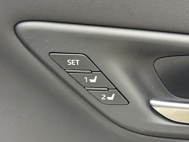 クラウンハイブリッド ＲＳ　Ａｄｖａｎｃｅ　黒革シート／純正８インチナビ／地デジ／バックカメラ／レーダークルコン／レーンキープアシスト／デジタルインナーミラー／オートハイビーム／ＬＥＤヘッドライト／ＢＳＭ／ＥＴＣ／パワーシート（41枚目）