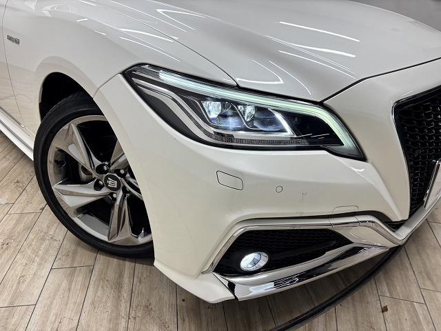 クラウンハイブリッド ＲＳ　Ａｄｖａｎｃｅ　黒革シート／純正８インチナビ／地デジ／バックカメラ／レーダークルコン／レーンキープアシスト／デジタルインナーミラー／オートハイビーム／ＬＥＤヘッドライト／ＢＳＭ／ＥＴＣ／パワーシート（44枚目）