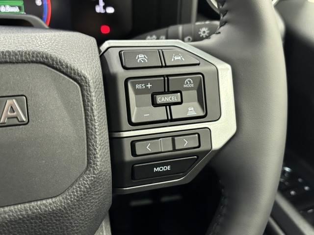 ランドクルーザー250 VX サンルーフ/トヨタチームメイト/純正12.3型ナビ地デジ/全周囲/寒冷地仕様/デジタルインナーミラー/黒革/シートベンチレーション/BSM/追従クルコン/パワーバックドア/オートハイビーム/ETC(8枚目)