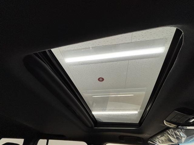 ランドクルーザー250 VX サンルーフ/トヨタチームメイト/純正12.3型ナビ地デジ/全周囲/寒冷地仕様/デジタルインナーミラー/黒革/シートベンチレーション/BSM/追従クルコン/パワーバックドア/オートハイビーム/ETC(38枚目)