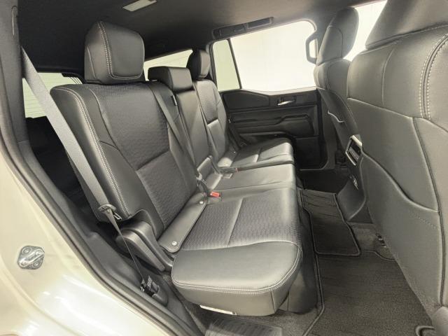 ランドクルーザー250 VX サンルーフ/トヨタチームメイト/純正12.3型ナビ地デジ/全周囲/寒冷地仕様/デジタルインナーミラー/黒革/シートベンチレーション/BSM/追従クルコン/パワーバックドア/オートハイビーム/ETC(42枚目)