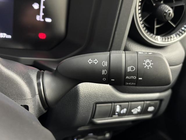 ランドクルーザー250 VX サンルーフ/トヨタチームメイト/純正12.3型ナビ地デジ/全周囲/寒冷地仕様/デジタルインナーミラー/黒革/シートベンチレーション/BSM/追従クルコン/パワーバックドア/オートハイビーム/ETC(54枚目)