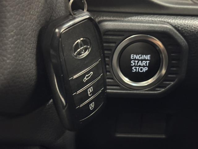 ランドクルーザー250 VX サンルーフ/トヨタチームメイト/純正12.3型ナビ地デジ/全周囲/寒冷地仕様/デジタルインナーミラー/黒革/シートベンチレーション/BSM/追従クルコン/パワーバックドア/オートハイビーム/ETC(61枚目)