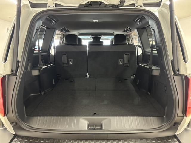 ランドクルーザー250 VX サンルーフ/トヨタチームメイト/純正12.3型ナビ地デジ/全周囲/寒冷地仕様/デジタルインナーミラー/黒革/シートベンチレーション/BSM/追従クルコン/パワーバックドア/オートハイビーム/ETC(67枚目)