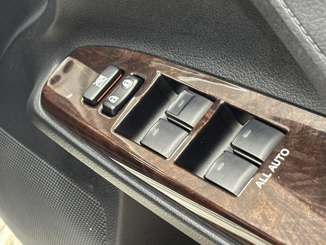 マークＸ ２５０Ｇ　純正ナビ地デジ／Ｂｌｕｅｔｏｏｔｈ／バックカメラ／追従クルコン／衝突軽減／パワーシート／クリアランスソナー／ＨＩＤヘッドライト／ＥＴＣ／スマートキー／オートエアコン／オートライト／純正１６インチＡＷ（38枚目）